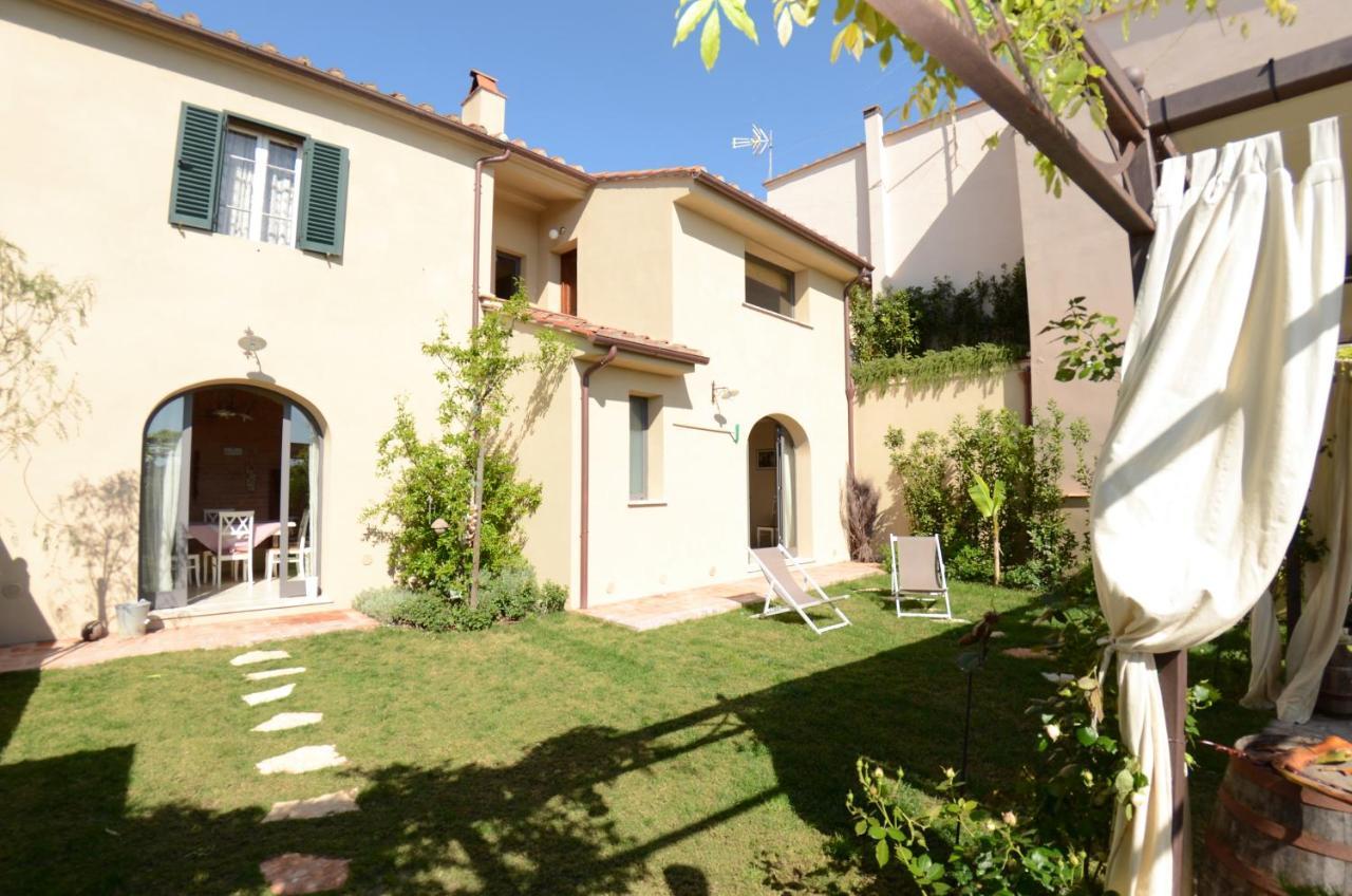 Villa Al Colle Di Lari Exterior foto